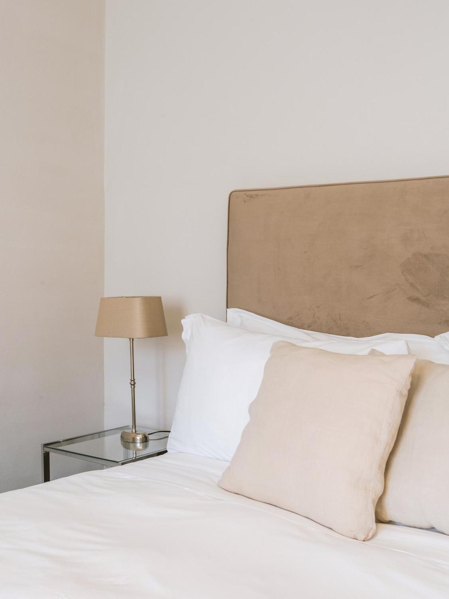 Family Room,1587544287:JPEG