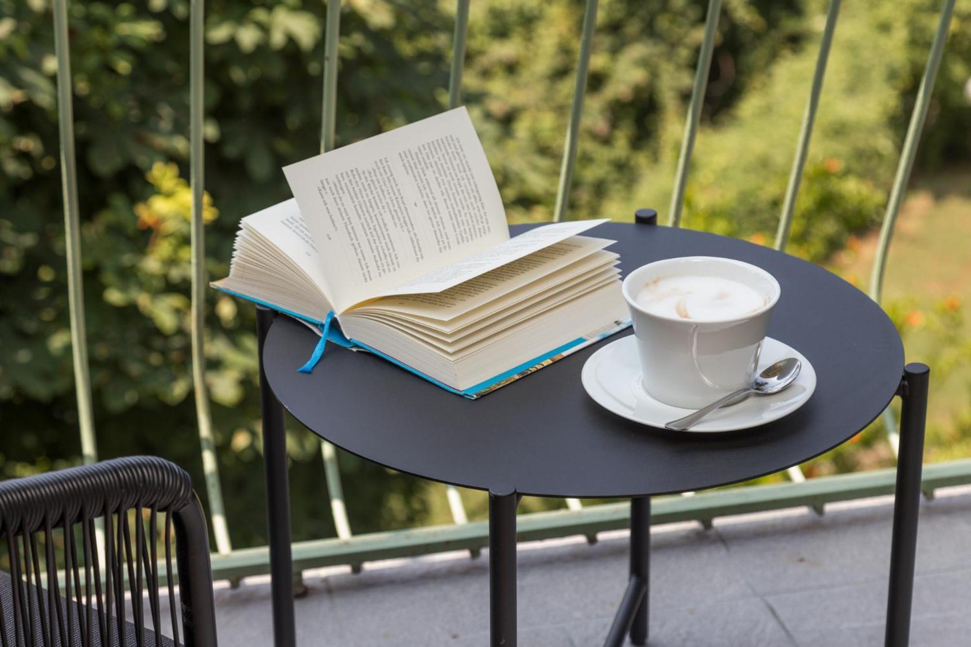 Double Room with Balcony,1682966234:JPEG